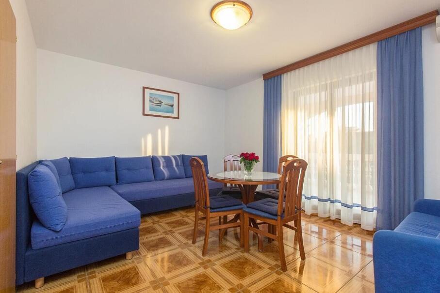 Apartments Tonimir 沃迪切 外观 照片